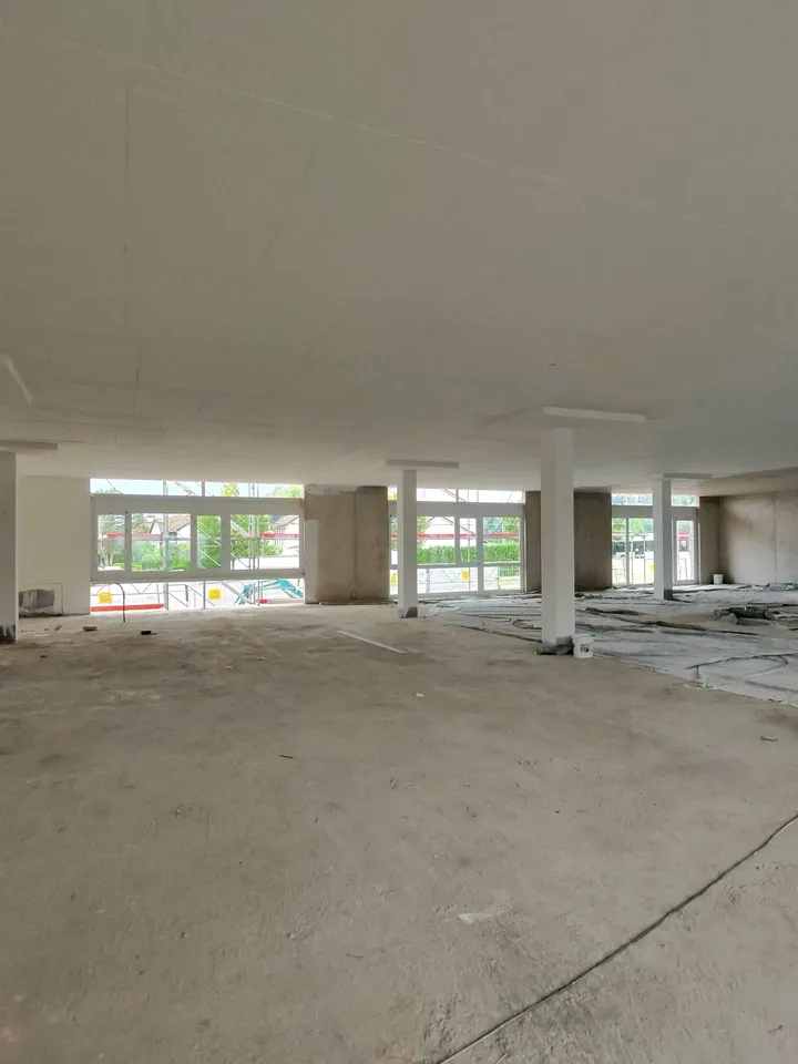 Tausend Quadrat, volle Tat - Gewerberaum, der Rückgrat hat – Foto 2 von 3