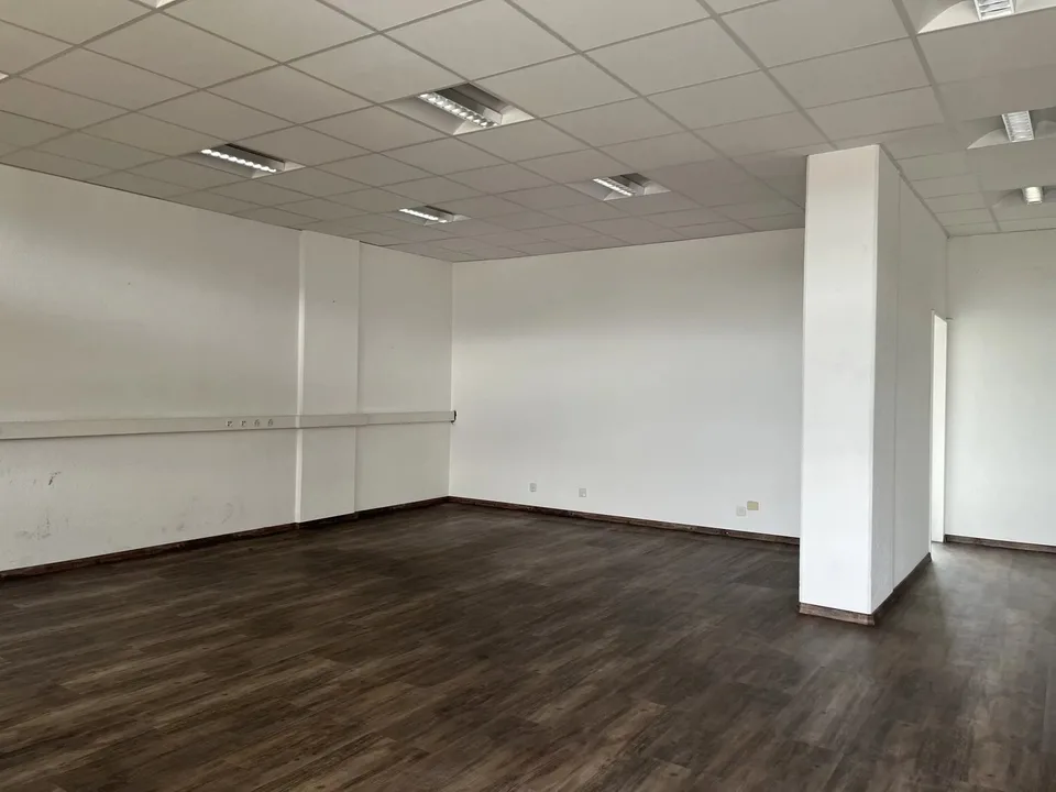 Verwaltungsflächen zu attraktiven Preisen – Foto 2 von 4