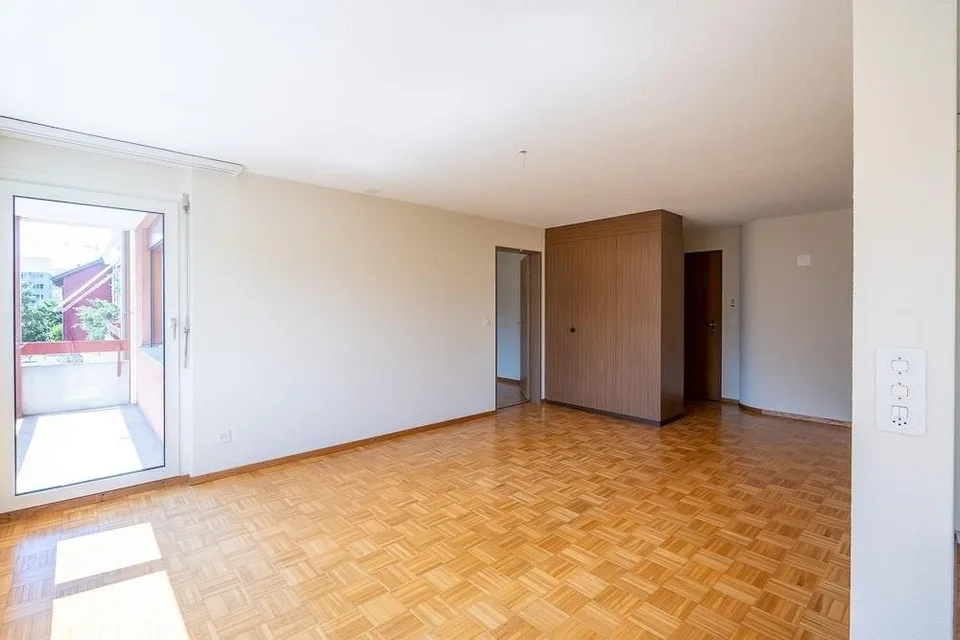 2.5-Zi. Wohnung mit Balkon - Ihr neues Zuhause in Oberbüren – Foto 2 von 8