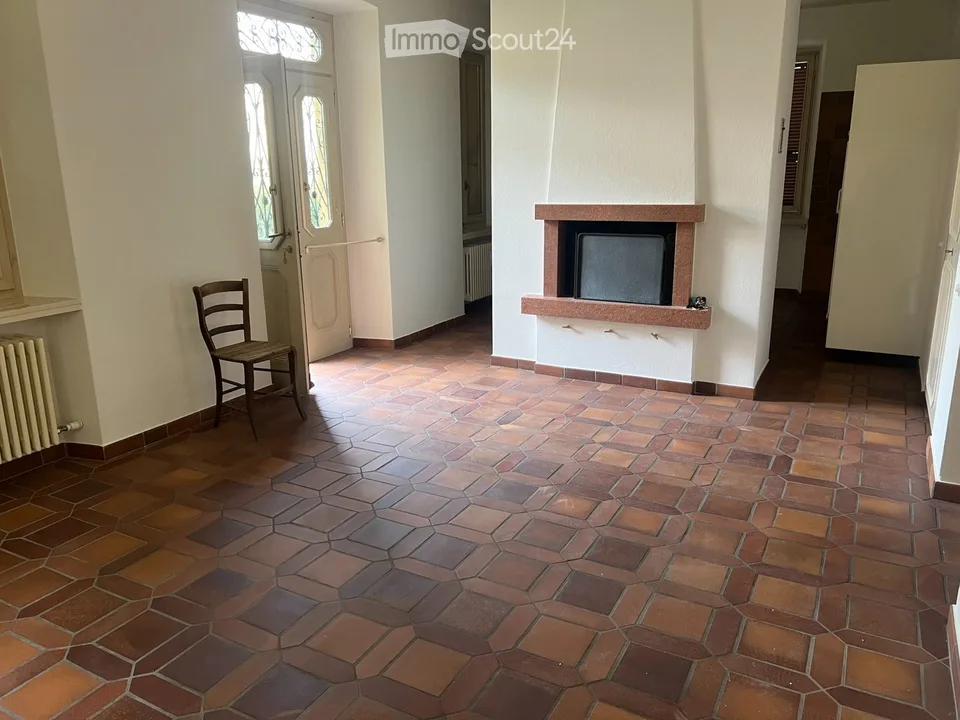 Bellinzona.Ravecchia, 4.5 Zimmer mit Garten – Foto 3 von 5