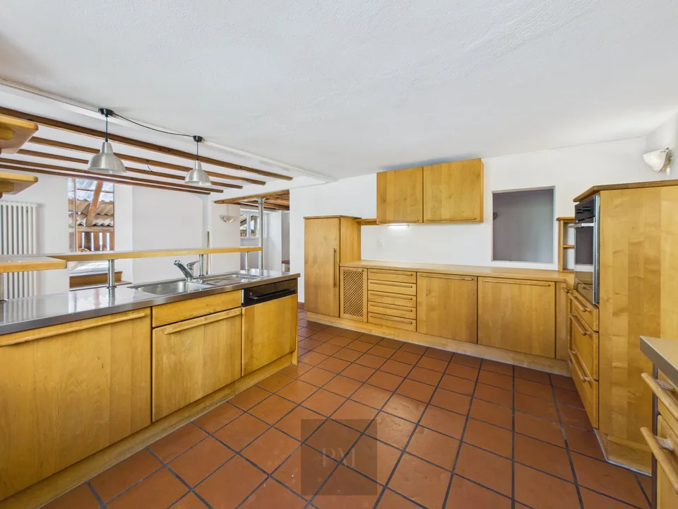 Incantevole casa unifamiliare di 6,5 locali a Hallau – Gioiello storico dell'edificio antico – foto 3 di 16