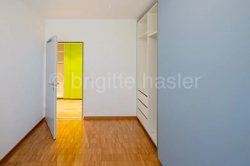 Seltene 5.5-Zimmer-Wohnung nähe Wenkenpark – Foto 7 von 11