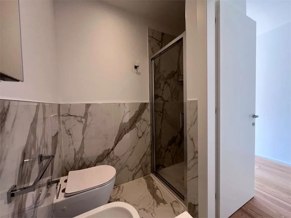 Lugano - Élégant 4.5 pièces avec vue sur le lac | Vente et Location avec achat – photo 11 sur 13