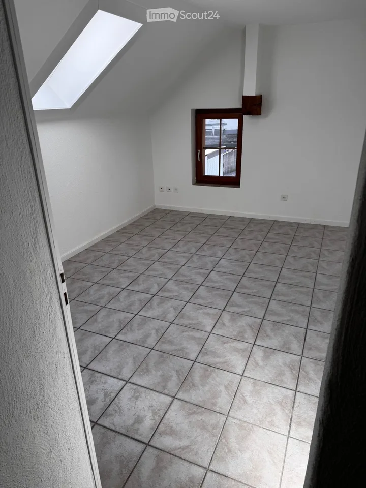 Neue renovierte 4.5-Zimmer-Wohnung, 1.OG, in Rütschelen – Foto 5 von 5
