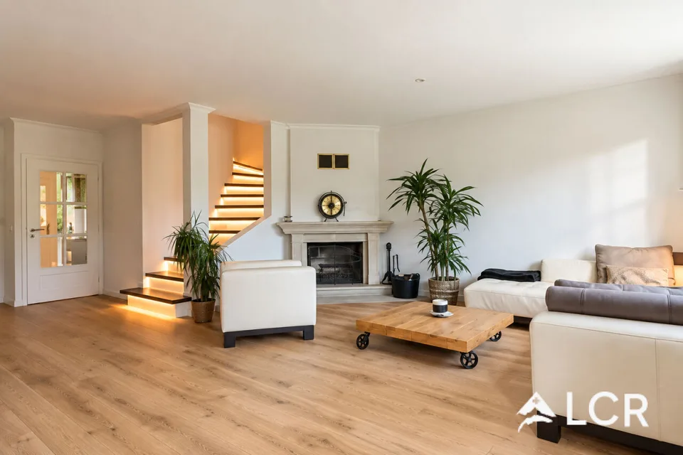 5.5 Zimmer Reihenfamilienhaus in Gingins – Foto 3 von 13