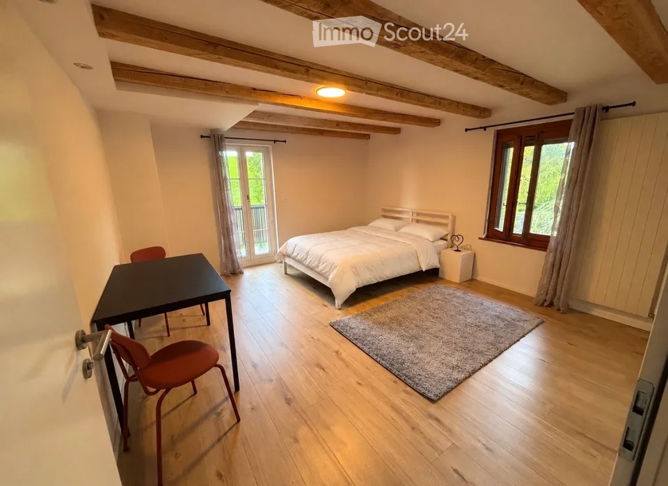 Möbliertes renoviertes Zimmer – Foto 2 von 2