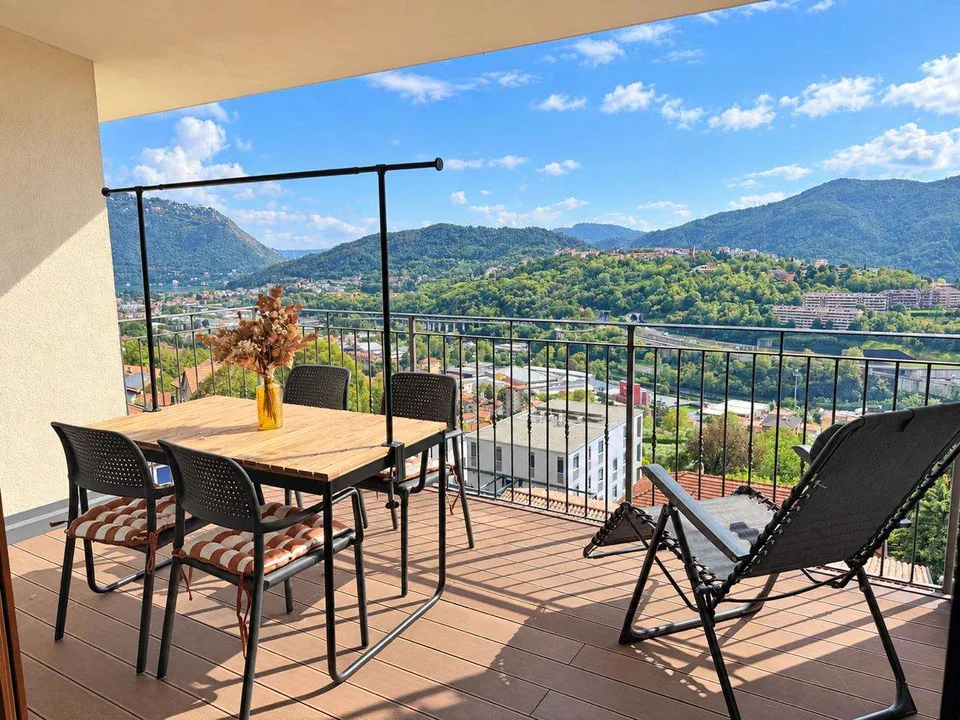 Vacallo: prächtiges 3,5-Zimmer-Duplex mit Blick auf den Comer See – Foto 2 von 9