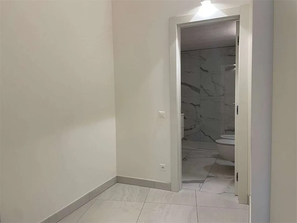 Gentilino: élégant appartement de 2.5 pièces avec grenier habitable – photo 6 sur 10