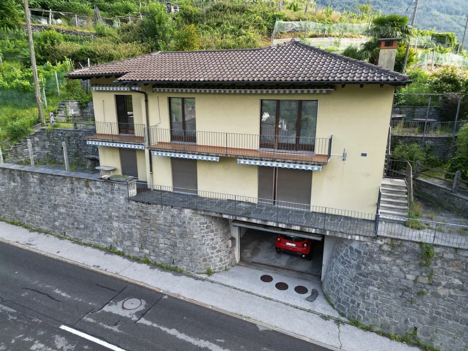 Appartamento con terrazza di 3.5 locali a Intragna – Vista panoramica e charme ticinese – foto 3 di 14