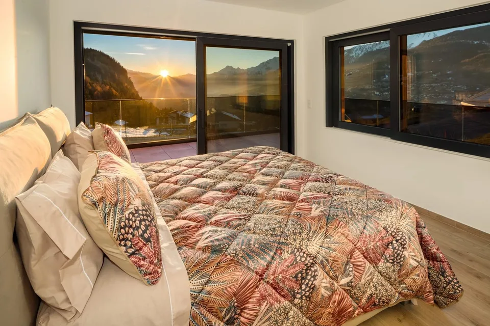 Moderne Chalet in Crans-Montana mit atemberaubendem Blick – Foto 7 von 12