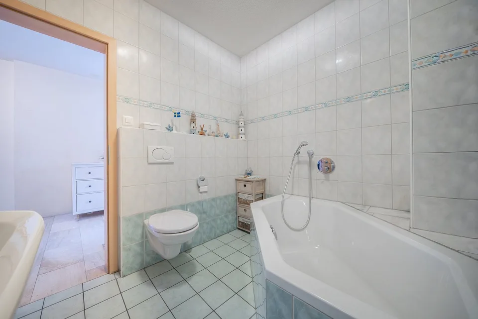 Erschwingliche 4.5-Zimmer-Wohnung inkl. Einstellhallenplatz – Foto 6 von 8