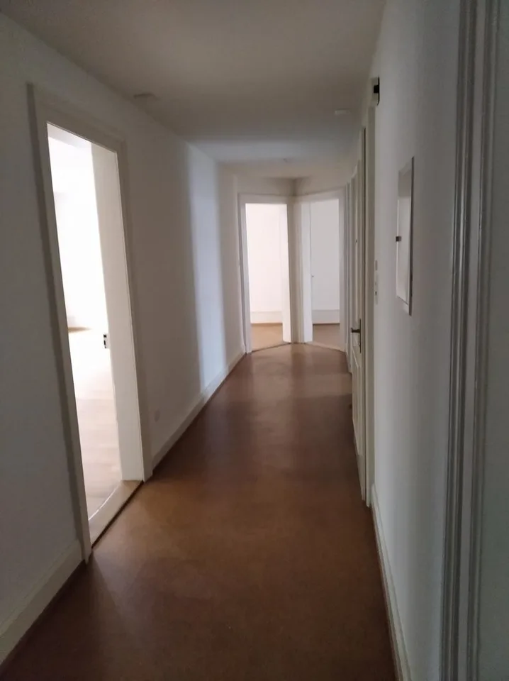 GRANDE APPARTEMENT 2.5 PIÈCES LOUÉ JUSQU'AU 31.12.2031 – photo 6 sur 8