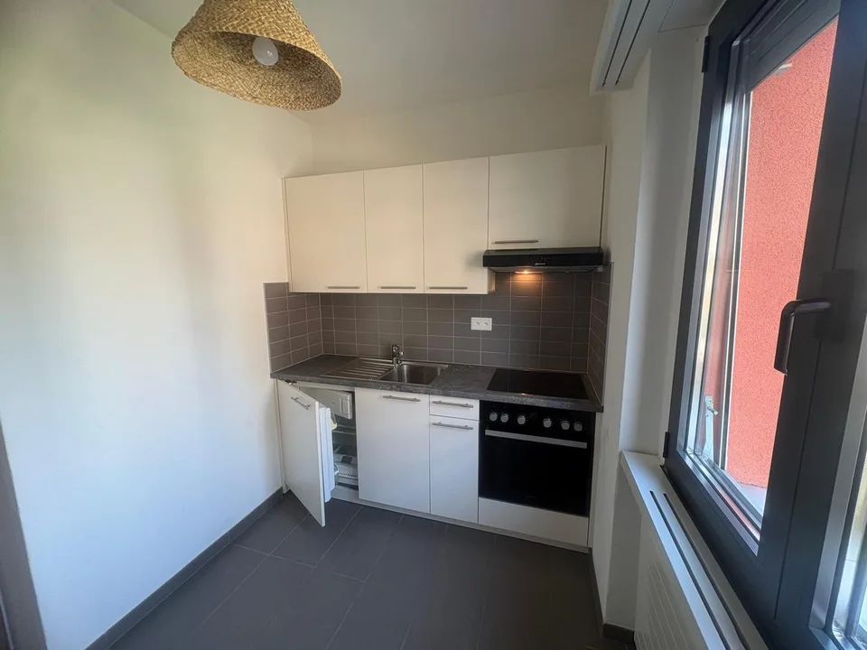 Wohnung 1.5 Zimmer zur Miete in Lugano – Via Maggio 21 – Foto 2 von 5