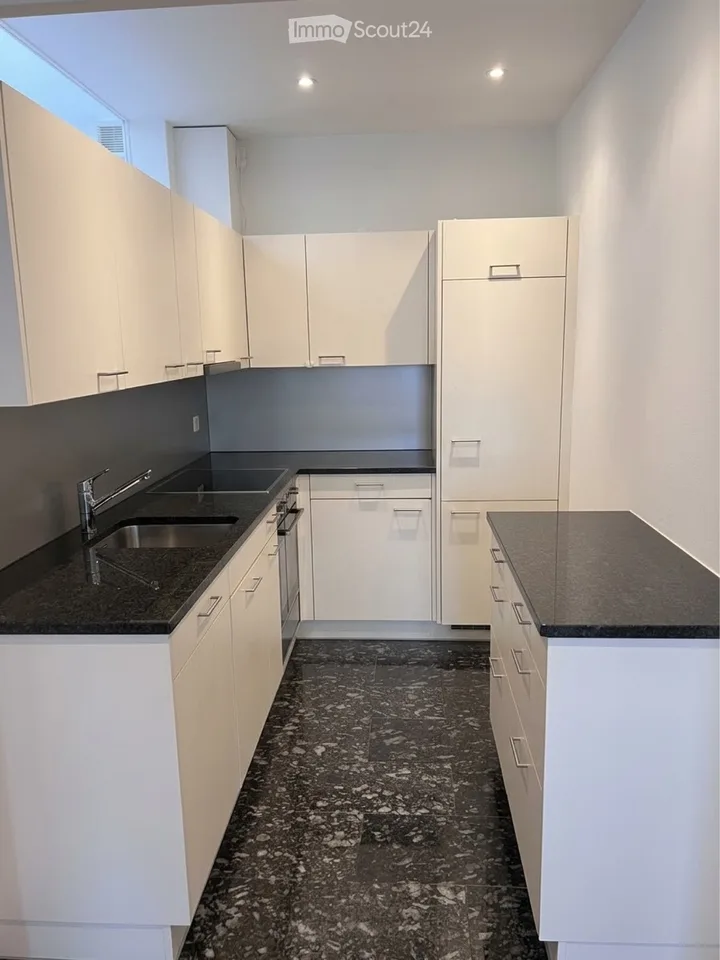 Bern Brunnadern - Dachwohnung – Foto 13 von 15
