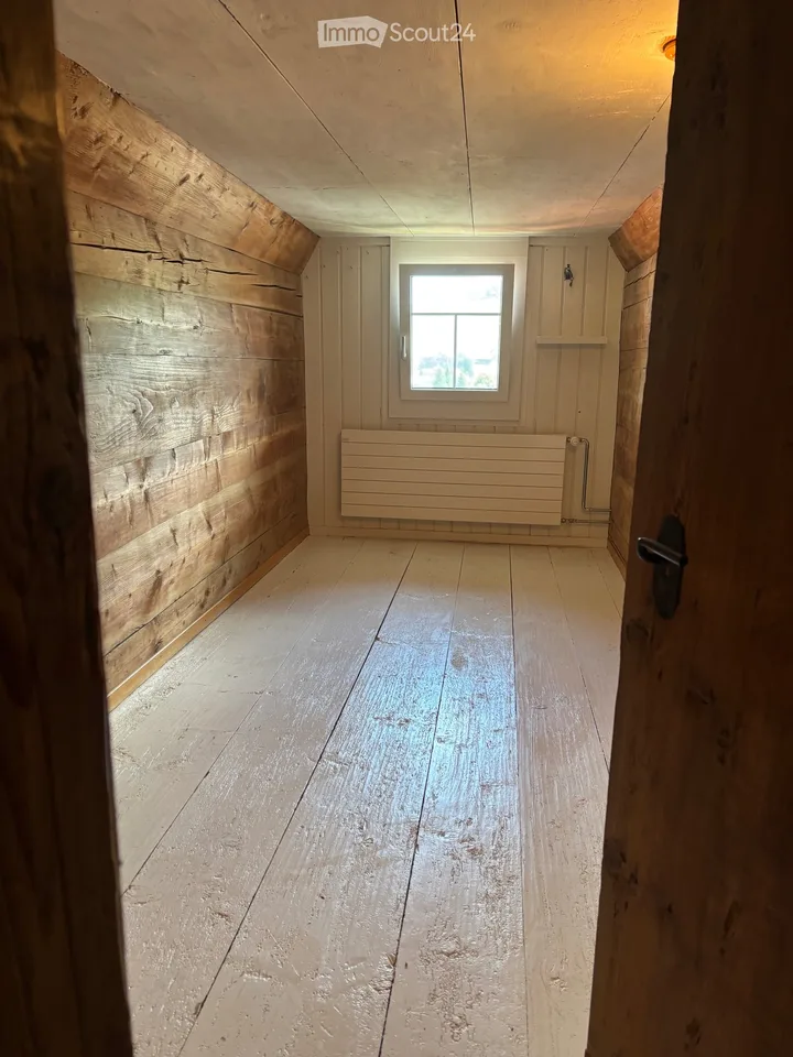 Heimelige 3-Zi Wohnung mit Weitsicht – Foto 5 von 5