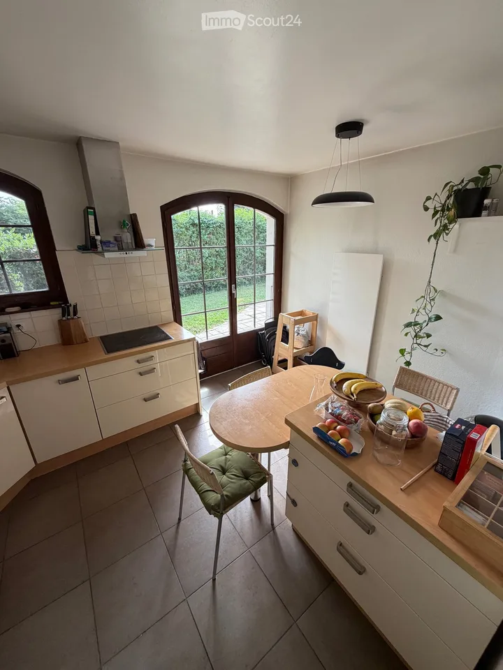 Charming 5-Room Semi-Detached House in Bellevue, Geneva – Foto 5 von 5