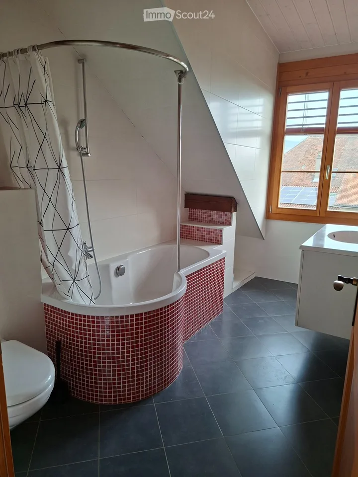 Wohnung 5.5 Zimmer in Champagne (8 km von Yverdon) – Foto 3 von 5