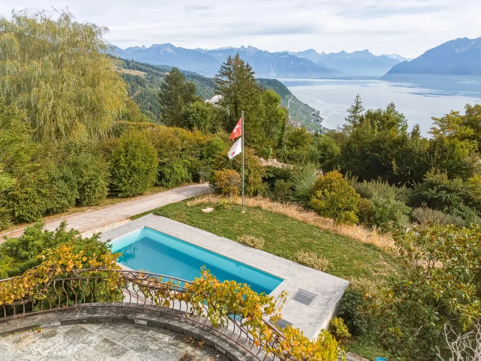 6.5 Zimmer Einfamilienhaus in Bourg-en-Lavaux – Foto 3 von 13