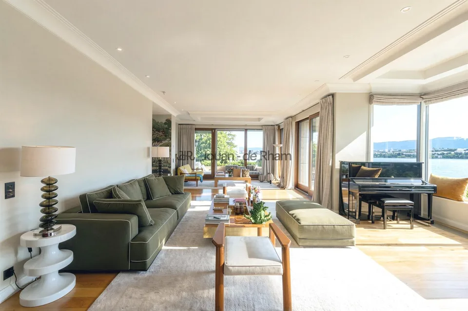 Prächtige Prestige-Wohnung mit Blick auf den See – Foto 3 von 13