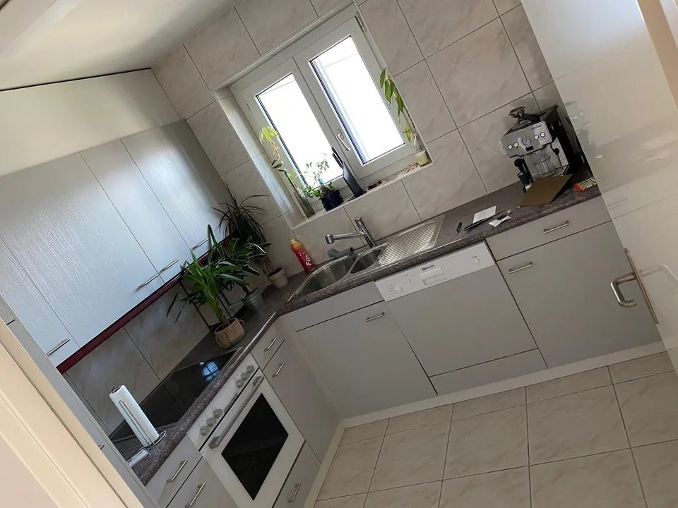 Helle Wohnung mit Balkon zum Wohlfühlen – Foto 7 von 8