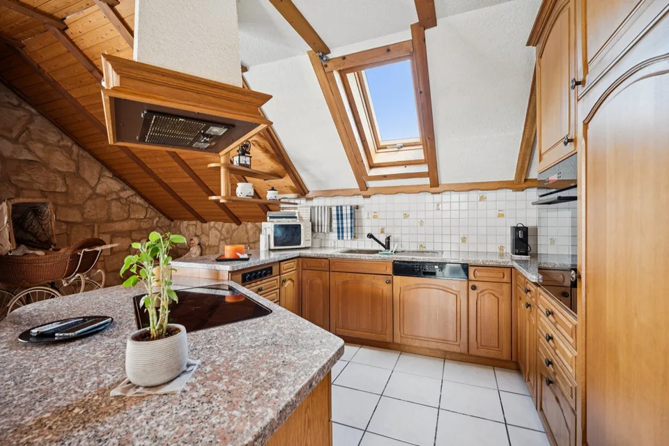 Appartamento in proprietà di 5,5 locali in mansarda con vista – foto 7 di 12