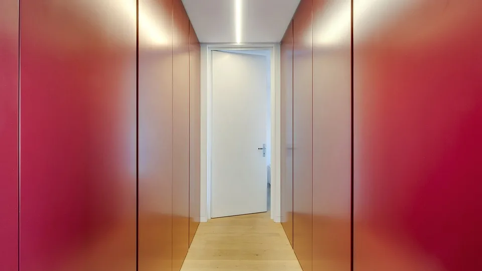 Appassionati di design e architettura, attenzione! Appartamento da sogno a Löwenbräu – foto 12 di 13
