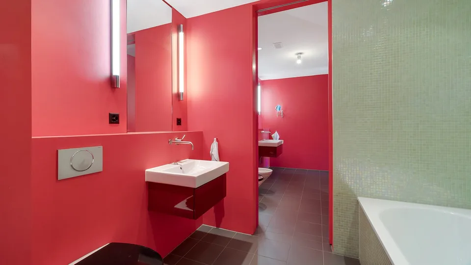 Appassionati di design e architettura, attenzione! Appartamento da sogno a Löwenbräu – foto 10 di 13