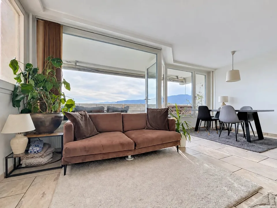 4.5 Zimmer Wohnung in Gland – Foto 3 von 11