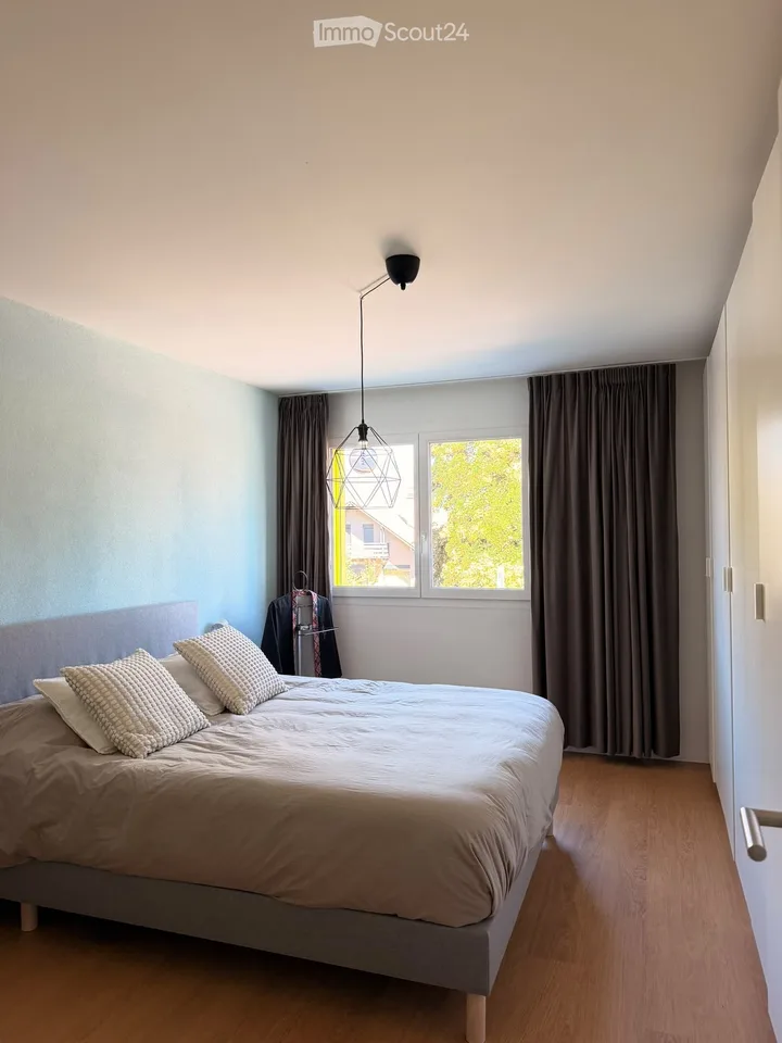 Superbe 4,5-Zimmer-Wohnung mit 135 m² PPE und Balkon-Terrasse — MINERGIE-Label – Foto 6 von 9