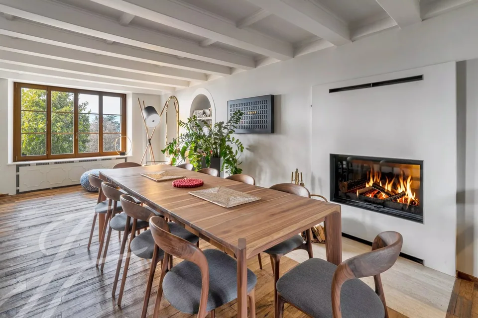 Schönes Dorfhaus mit Panoramablick auf den See – Foto 9 von 13