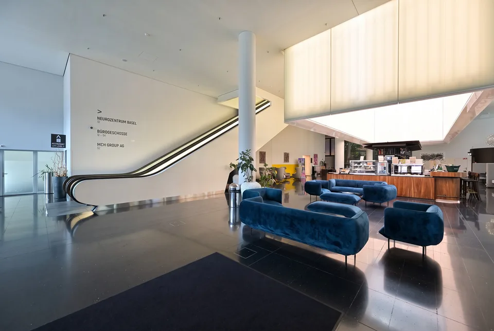 SKYLINE. EXCLUSIVE. BUSINESS. – Foto 11 von 13