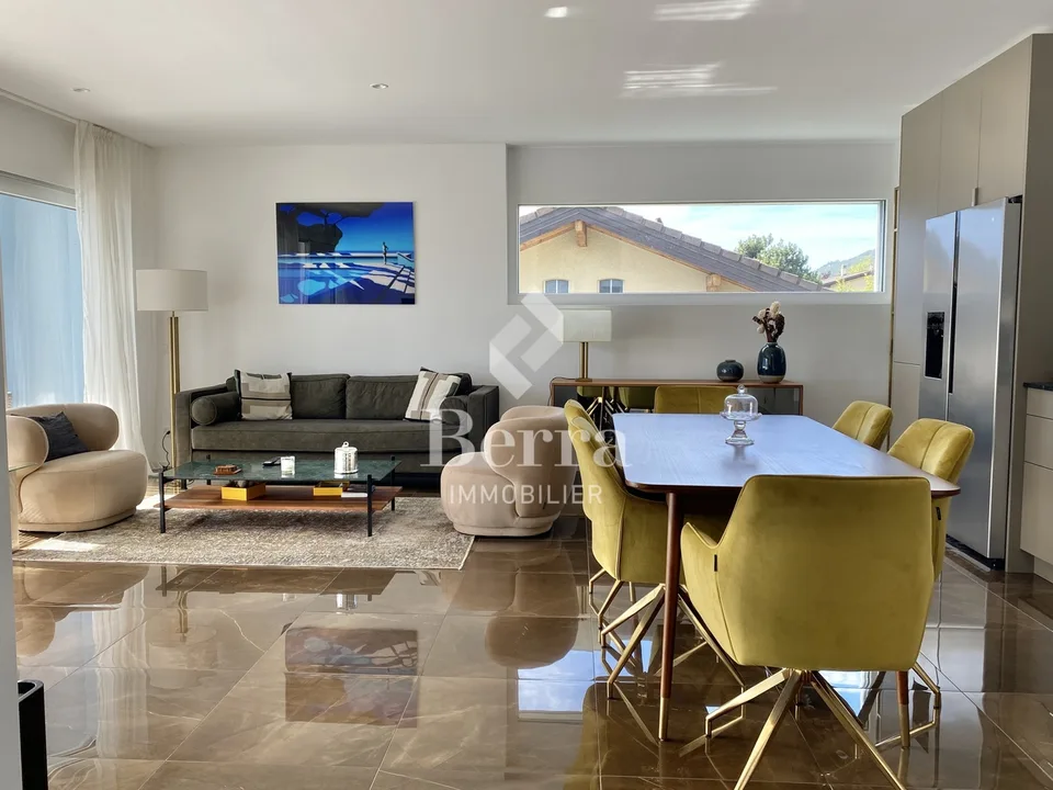 Appartement de 4.5 pièces dans une PPE de 2 appartements seulement ! – photo 8 sur 13