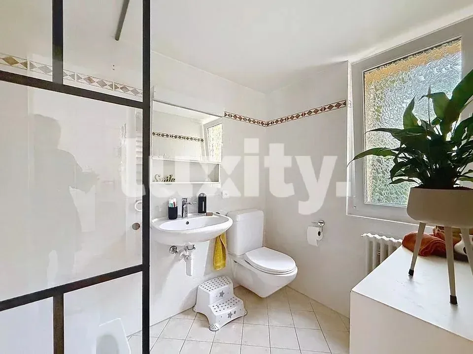Bella villa a schiera di 5 locali con giardino e terrazza a Rolle – foto 8 di 8