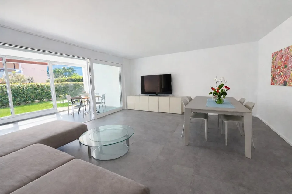 4,5-Zimmer-Wohnung mit Wintergarten und privat Garten – Foto 8 von 22