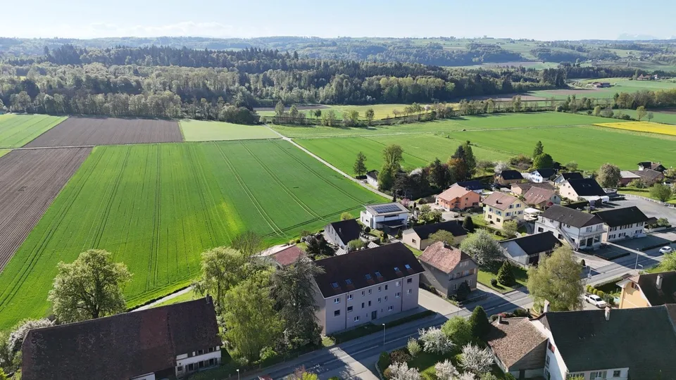 Fétigny: 4,5 Zimmer renoviert, 99 m² im letzten Stock – Foto 4 von 6