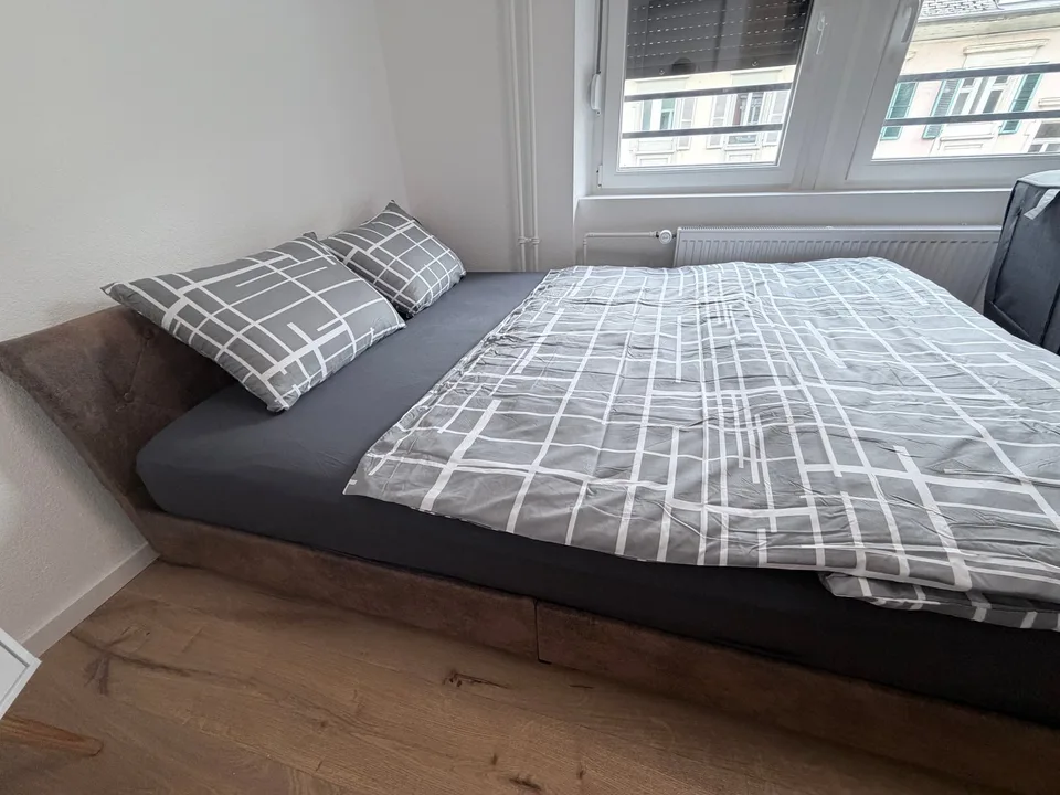 Studio moderne à Bienne – disponible immédiatement – photo 15 sur 20