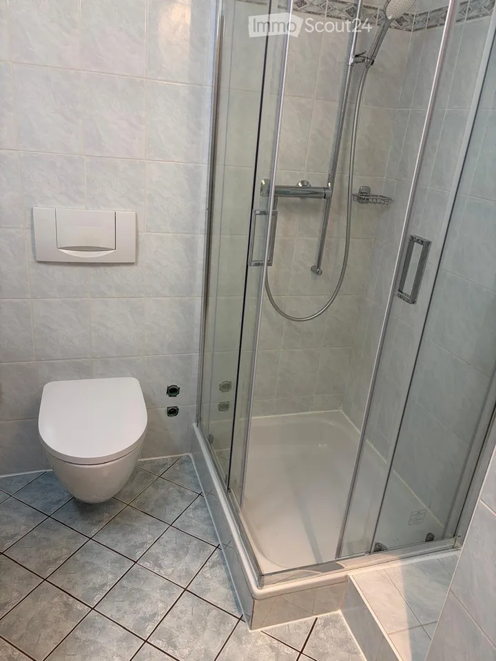 Geräumige 4,5-Zimmer-Wohnung in Giubiasco – Foto 5 von 5