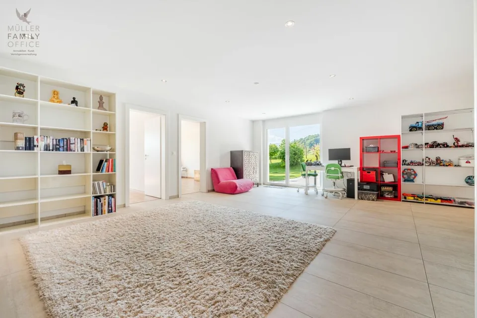Exklusives 6 1/2 Zimmer-Einfamilienhaus mit hochwertiger Ausstattung – Foto 11 von 13