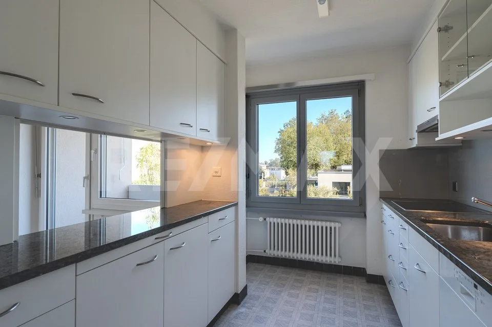 Appartamento di 3.5 locali ben curato con due balconi – foto 5 di 13
