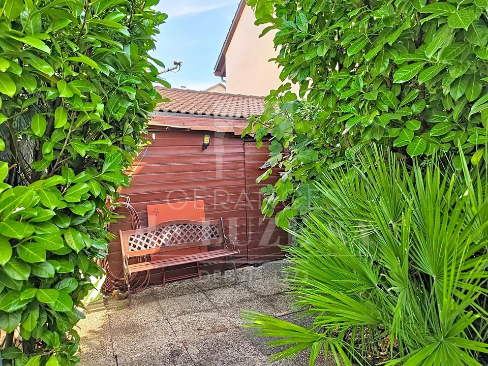 EN EXCLUSIVITÉ ? VILLA FAMILIALE DE 6 PIÈCES AVEC JARDIN PRIVATIF – photo 8 sur 20