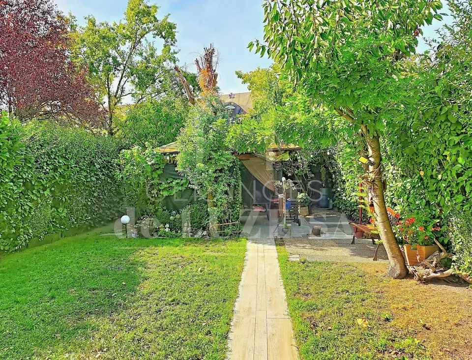 EN EXCLUSIVITÉ ? VILLA FAMILIALE DE 6 PIÈCES AVEC JARDIN PRIVATIF – photo 6 sur 20
