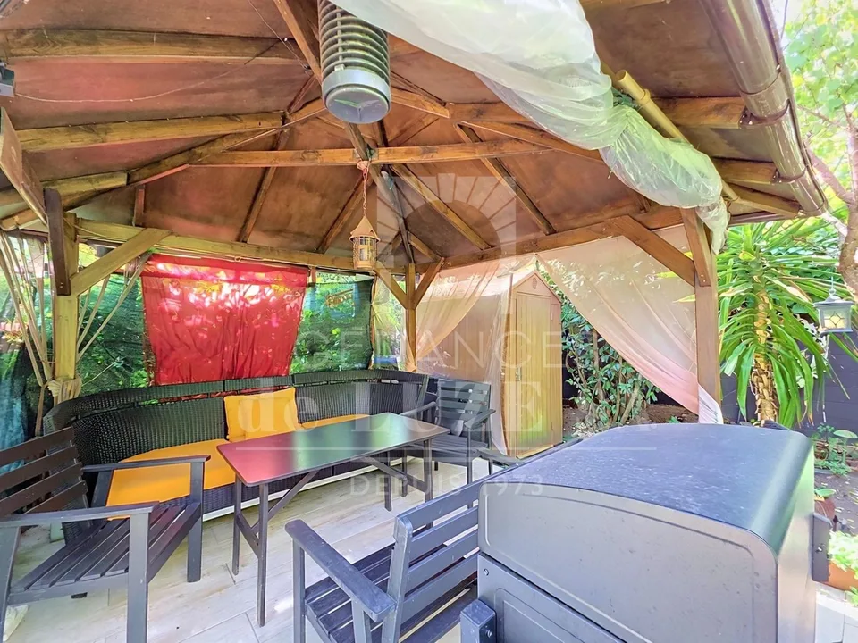EN EXCLUSIVITÉ ? VILLA FAMILIALE DE 6 PIÈCES AVEC JARDIN PRIVATIF – photo 9 sur 20