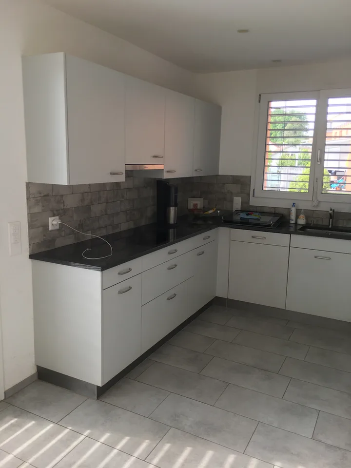 Maison unifamiliale indépendante avec vue lointaine – photo 3 sur 12