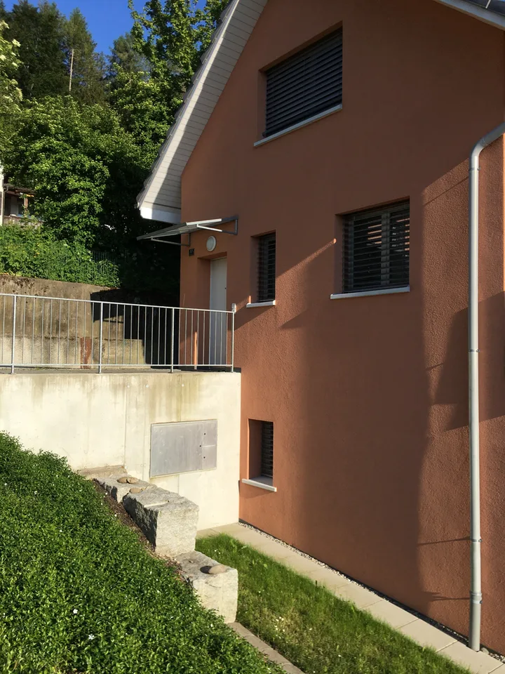 Maison unifamiliale indépendante avec vue lointaine – photo 2 sur 12