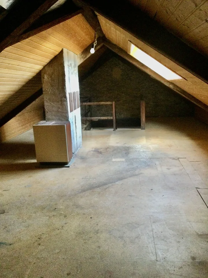 Schöne 2-Zimmer Wohnung mit Atelier – Foto 8 von 8