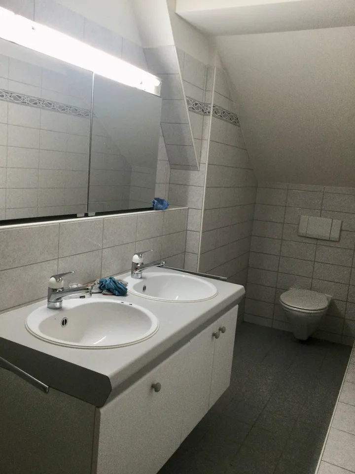 Schöne 2-Zimmer Wohnung mit Atelier – Foto 7 von 8