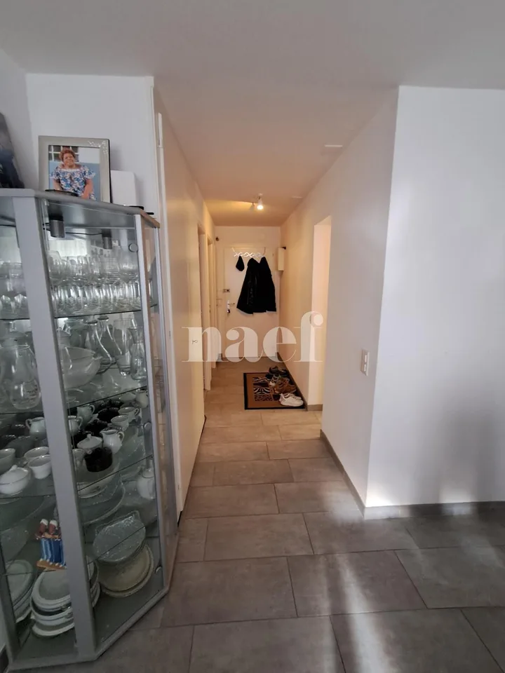 Wohnung mit 3.5 Zimmern und Balkon – Foto 5 von 7