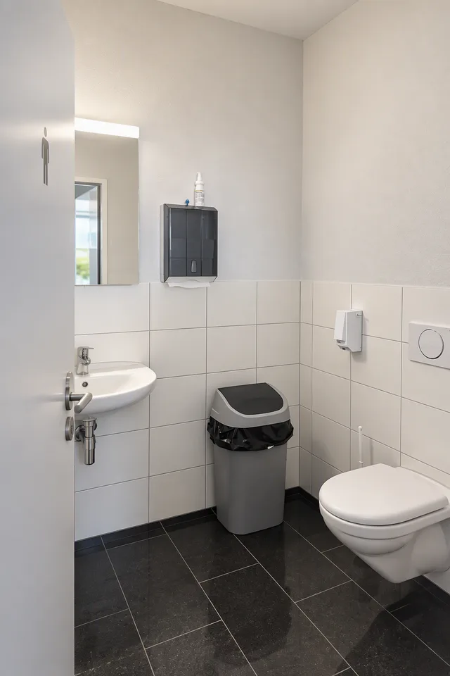 672 m² di spazio per uffici con molta luce naturale e concetti di stanza flessibili – foto 11 di 14