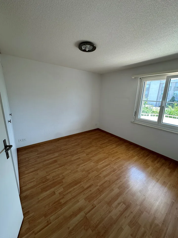 Gemütliche 1.5-Zimmer-Wohnung mit Balkon in Kerzers – Foto 7 von 9