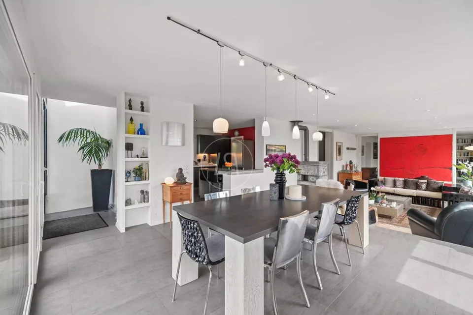 Bellissima villa familiare, piscina e vista sulle alture di Gland – foto 9 di 14